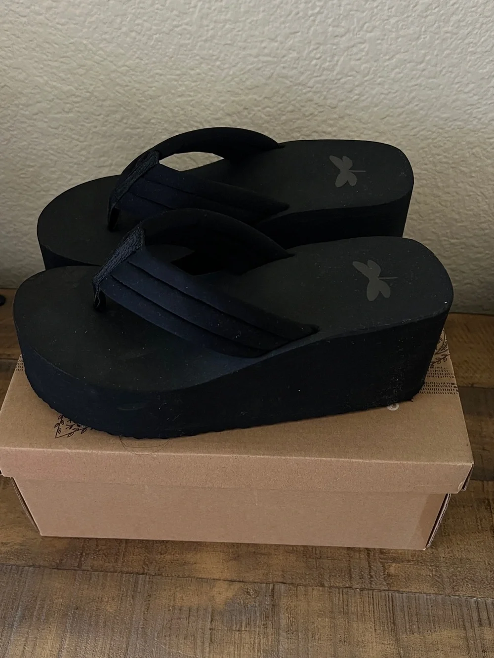 Free People Poolside Thong Wedgie platform flip flops